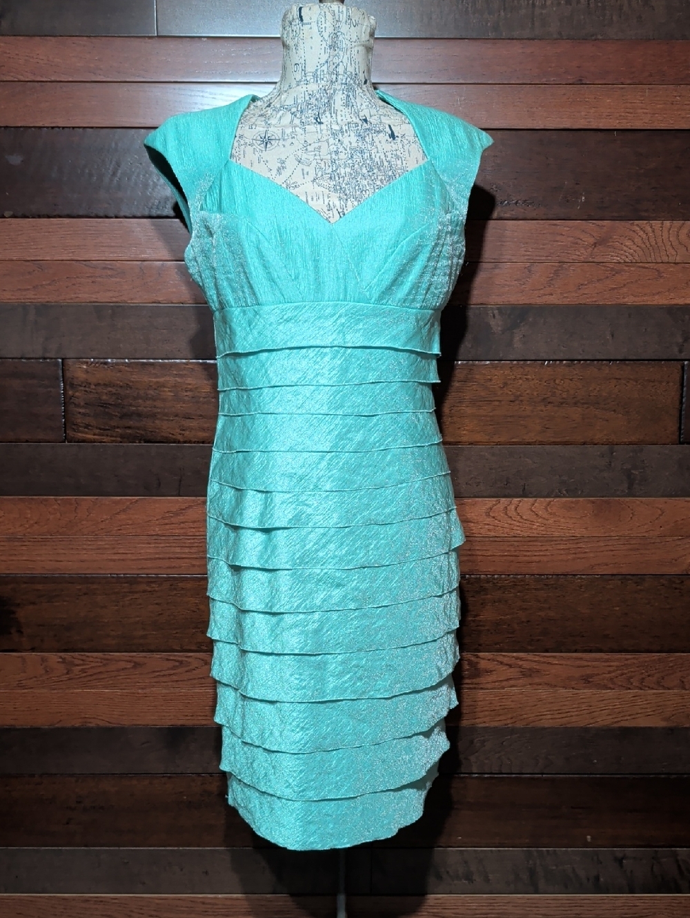 London Style Turquoise Layered Cap-Sleeve Midi Dress